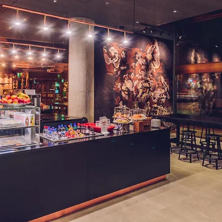 所库斯赫尔辛基总统酒店 4* 赫尔辛基